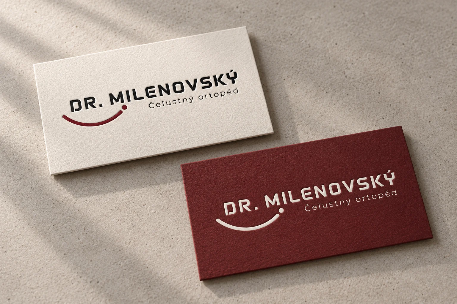 Vizualizácia identity na krémových a bordových tlačovinách